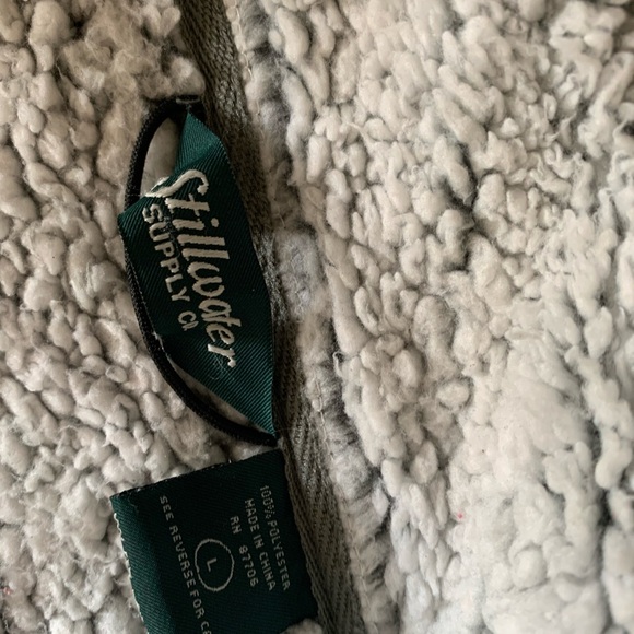 Stillwater Sherpa pullover youth Large - Picture 1 of 3